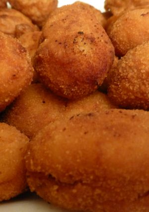 Una foto de Croquetas de jamón ibérico y pollo