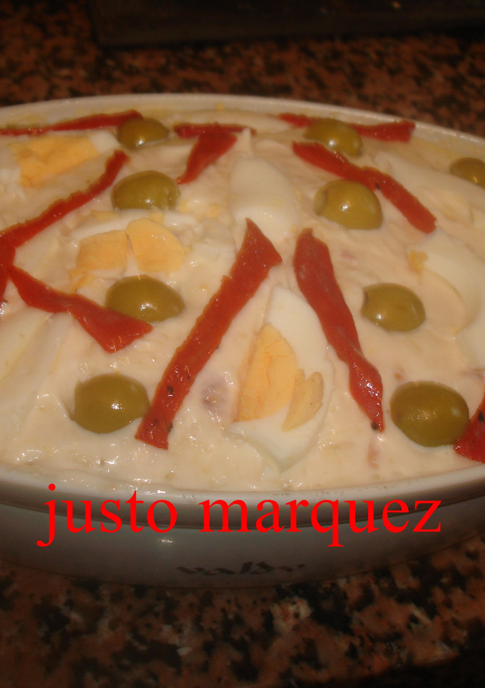 Una foto de Cómo hacer ensaladilla rusa con atún