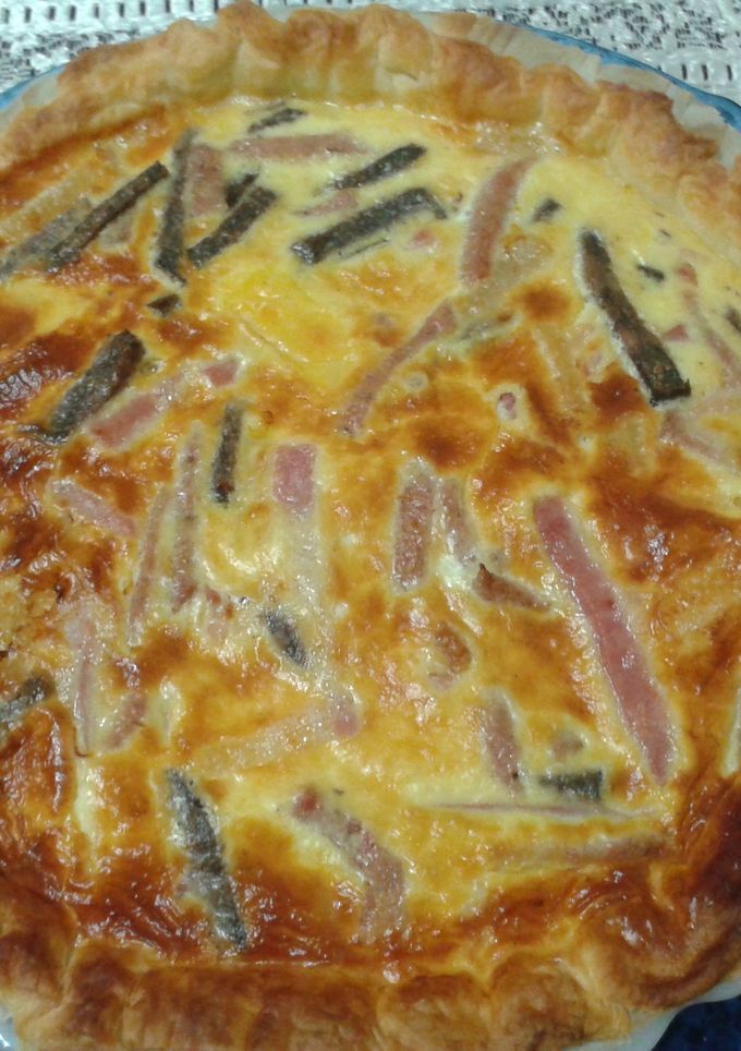 Una foto de Quiche de embutidos cartageneros