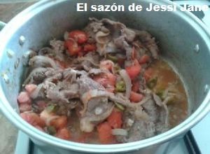 Una foto de Bistec de espaldilla de res a la mexicana