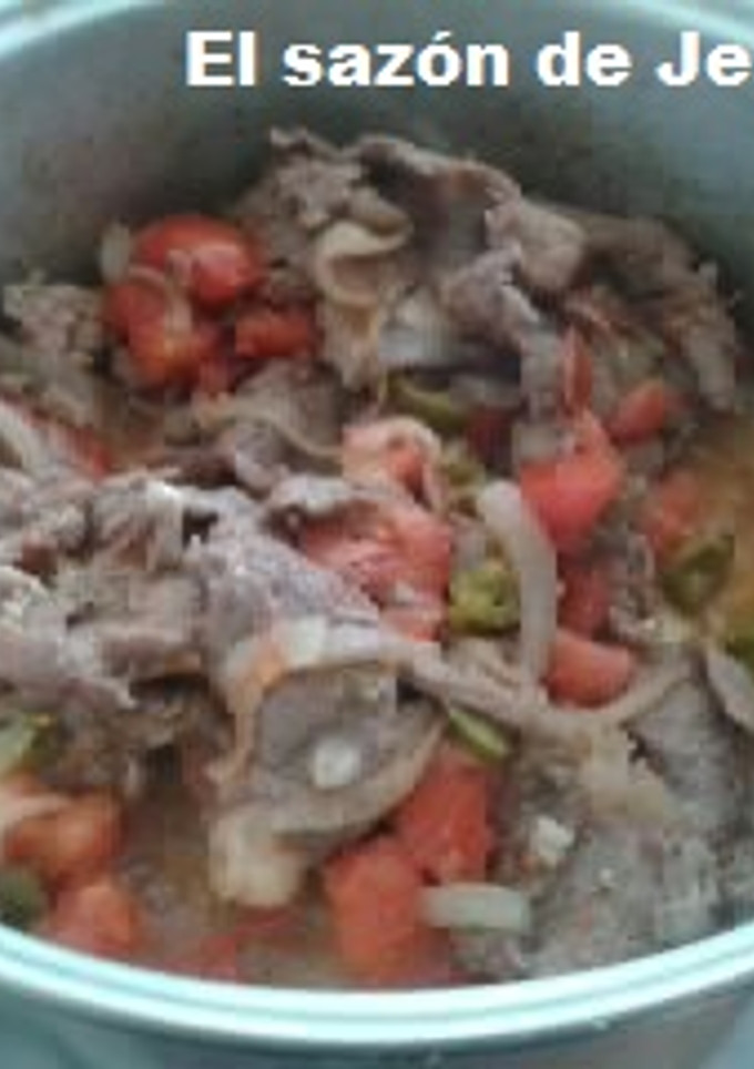 Una foto de Bistec de espaldilla de res a la mexicana