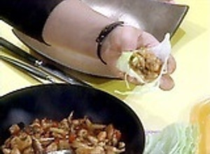 Una foto de Paquetitos orientales de pollo
