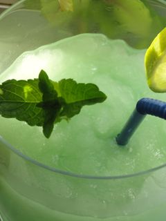 Una foto de Sorbete de mojito cubano