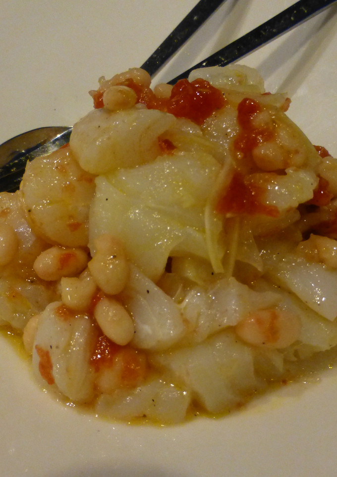 Una foto de Ensalada de bacalao y alubias