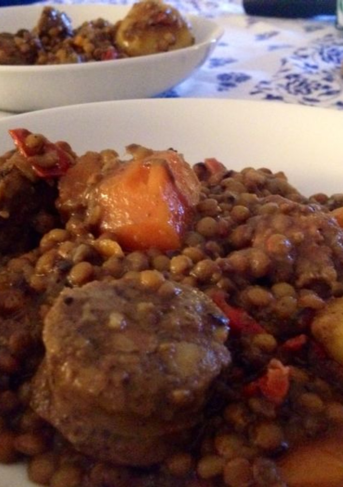 Una foto de Lentejas con caldo y sofrito
