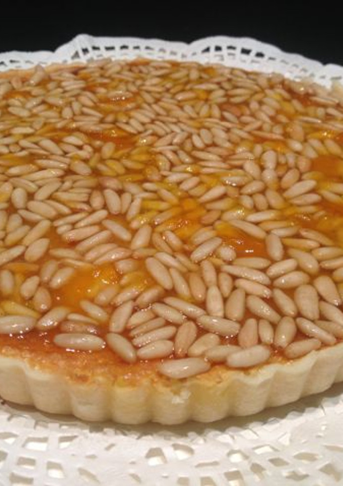 Una foto de Tarta de piñones