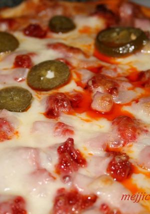 Una foto de Pizza mexicanísima