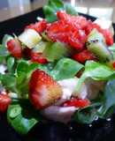 Ensalada de fruta y queso