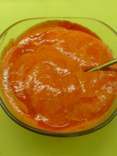 Una foto de Mayonesa de pimientos rojos