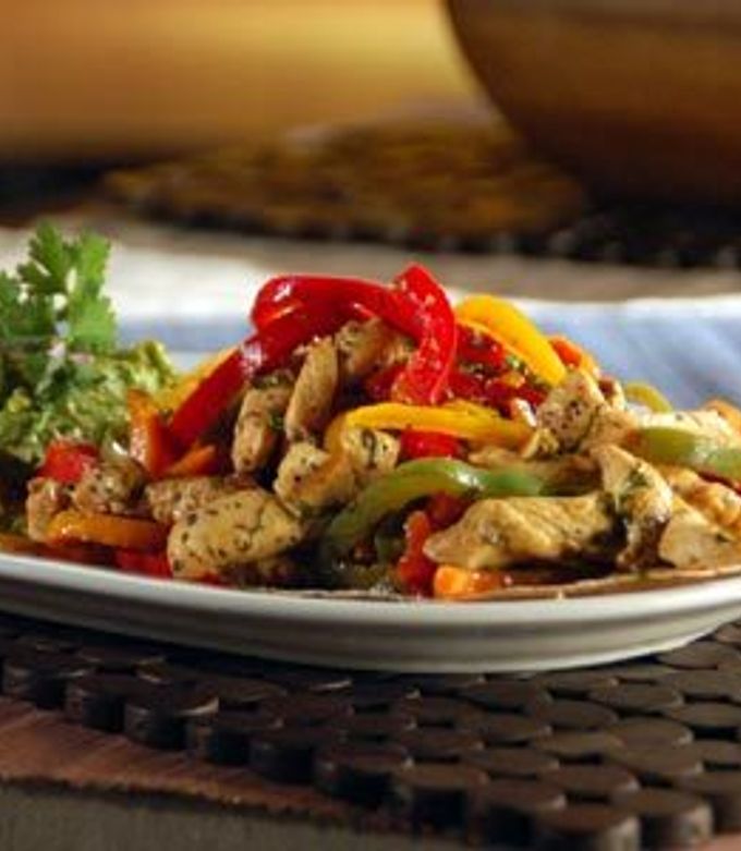 Foto principal de Fajitas de pollo con salsa teriyaki