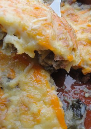 Una foto de Pastel mallorquín de berenjenas con carne picada
