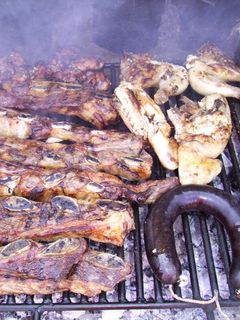 Una foto de Chimichurri casero argentino para carnes
