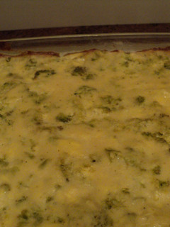 Una foto de Brócoli gratinada con bechamel al queso y mayonesa