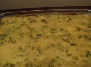 Una foto de Brócoli gratinada con bechamel al queso y mayonesa