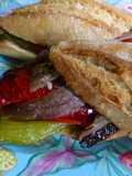 Bocatita de chapata con pimientos y anchoas