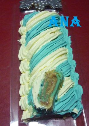 Una foto de Postre arrollado argentino
