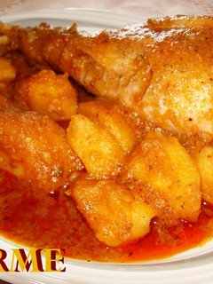 Una foto de Pierna de pavo con patatas guisadas al vino tinto