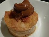 Budín de pan lactal con dulce de leche