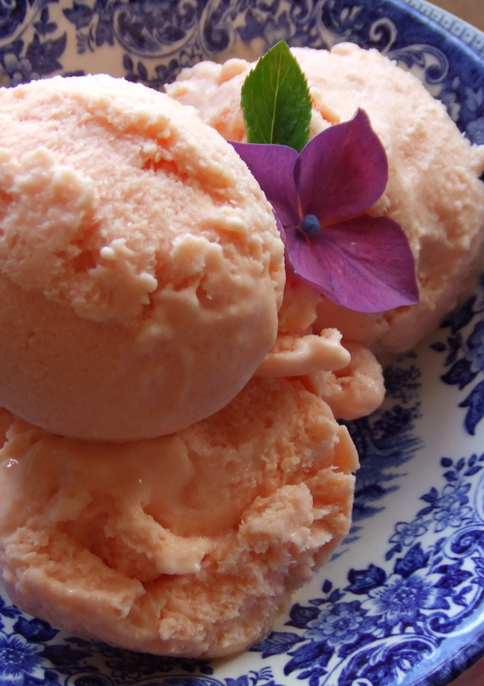 Una foto de Helado de papayón