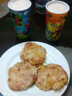 Una foto de Tortilla de banano y queso