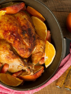 Una foto de Pollo asado con naranja