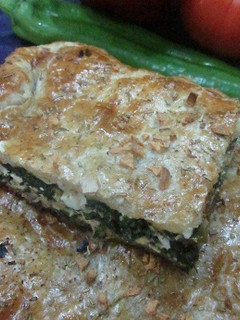 Foto principal de Tarta de hojaldre de acelga y pollo con sabor extra