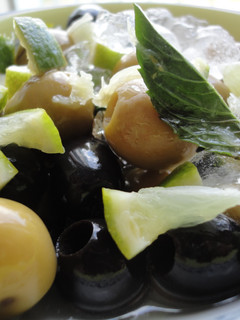 Una foto de Aceitunas en mojito