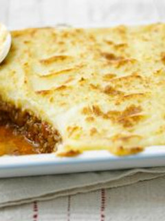 Una foto de Pastel de carne molida y papas