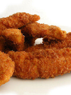 Una foto de Fingers de pollo adobado