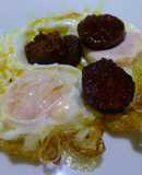 Huevo frito de dos yemas con chorizo