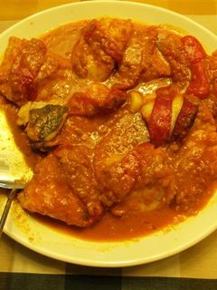 Una foto de Bacalao al Chilindrón