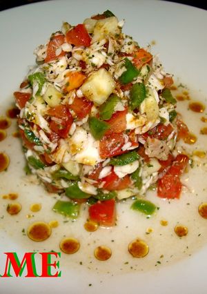 Una foto de Ceviche de merluza al vapor