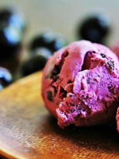 Una foto de Helado de arándanos