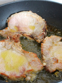 Una foto de Chuletas cubiertas