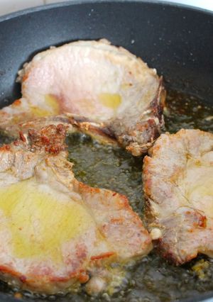 Una foto de Chuletas cubiertas