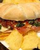 Sandwich bocatta caprese