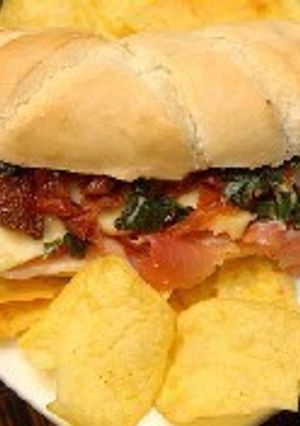 Una foto de Sandwich bocatta caprese