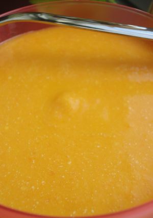 Una foto de Crema fría de zanahoria