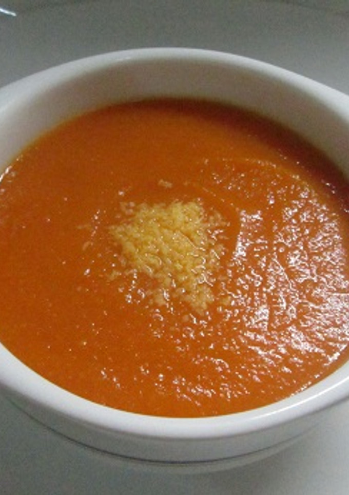 Una foto de Crema de zanahoria con coco