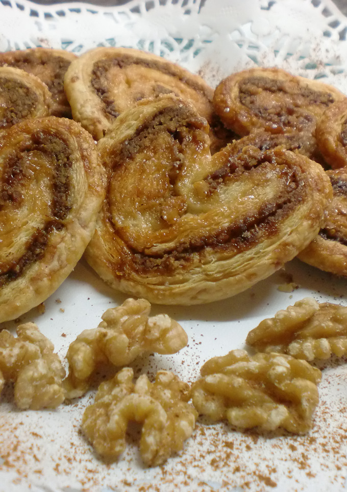 Una foto de Palmeritas con nueces y canela