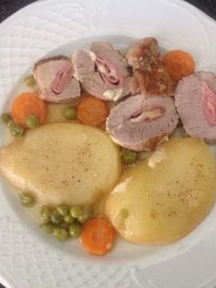 Una foto de Solomillo relleno con jamón York y queso AMC