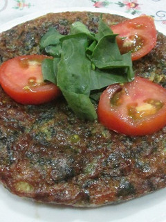 Una foto de Tortilla de brotes de espinacas salteados
