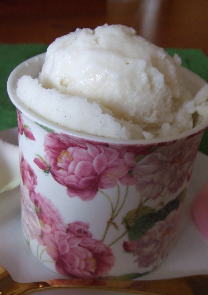Una foto de Helado ligth de melón al aroma de vainilla