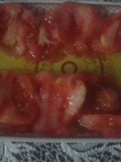 Una foto de La Roja, tomate y oro liquido