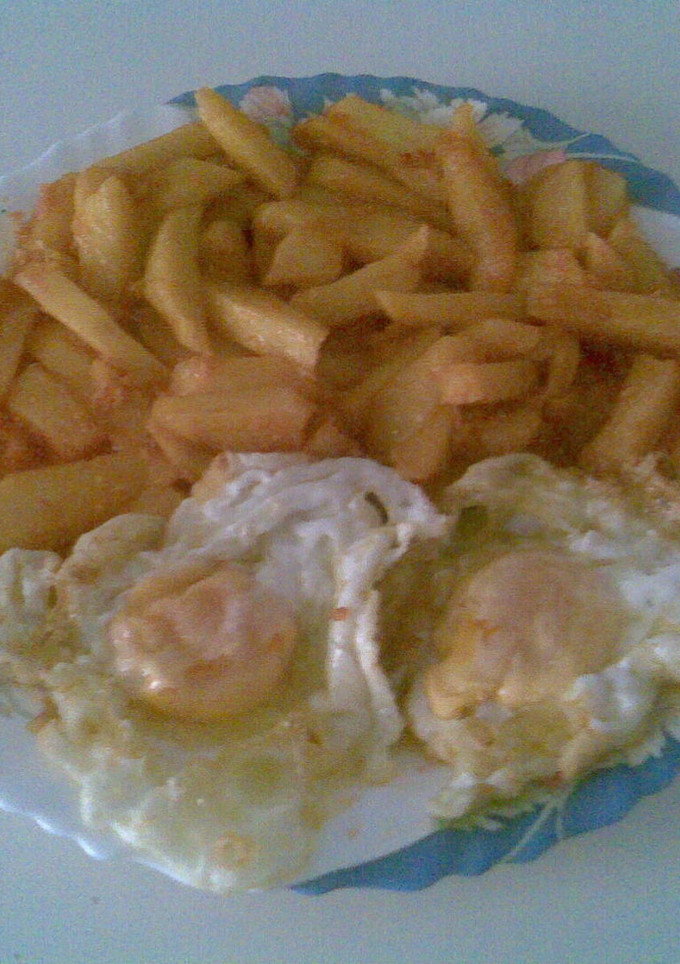 Una foto de Patatas en ajo cabañil con pimentón de la Vera