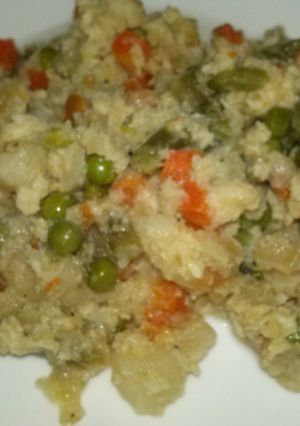 Una foto de Panaché de verduras y gambas