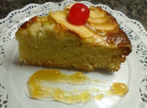 Foto principal de Pastel de manzana con mermelada albaricoque