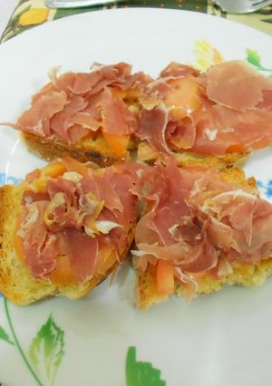 Foto principal de Bruschetta de jamón serrano