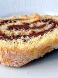 Brazo gitano relleno de mermelada