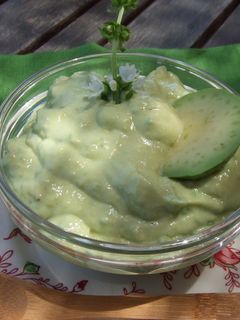 Una foto de Salsa de aguacate y mayonesa
